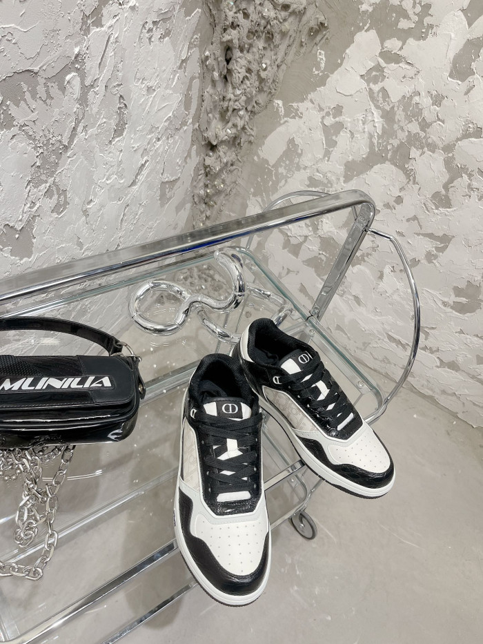 DR B27 SNEAKER
