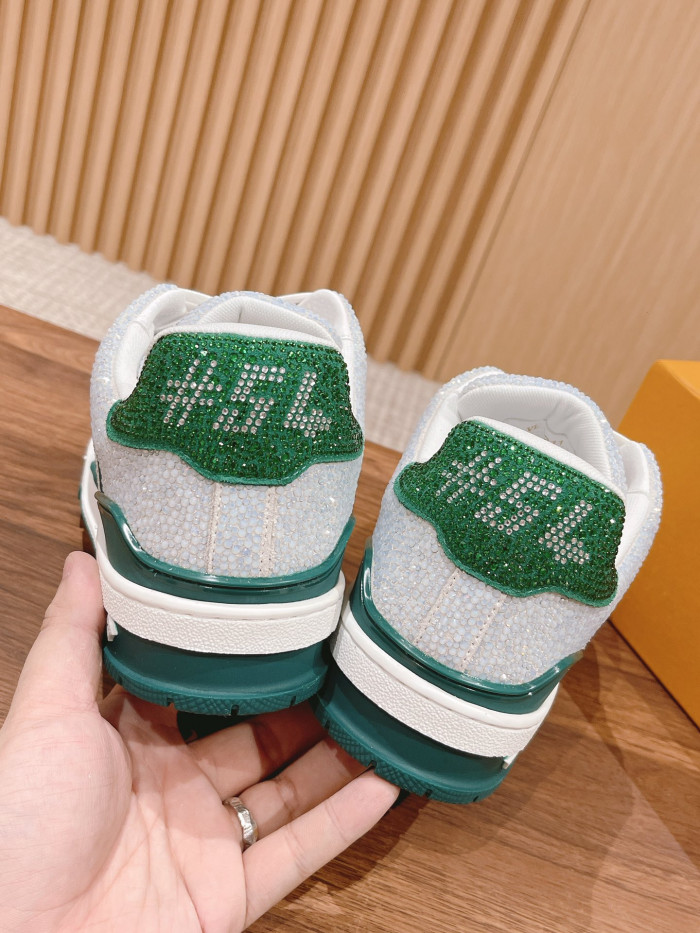 LV TRAINER SNEAKER