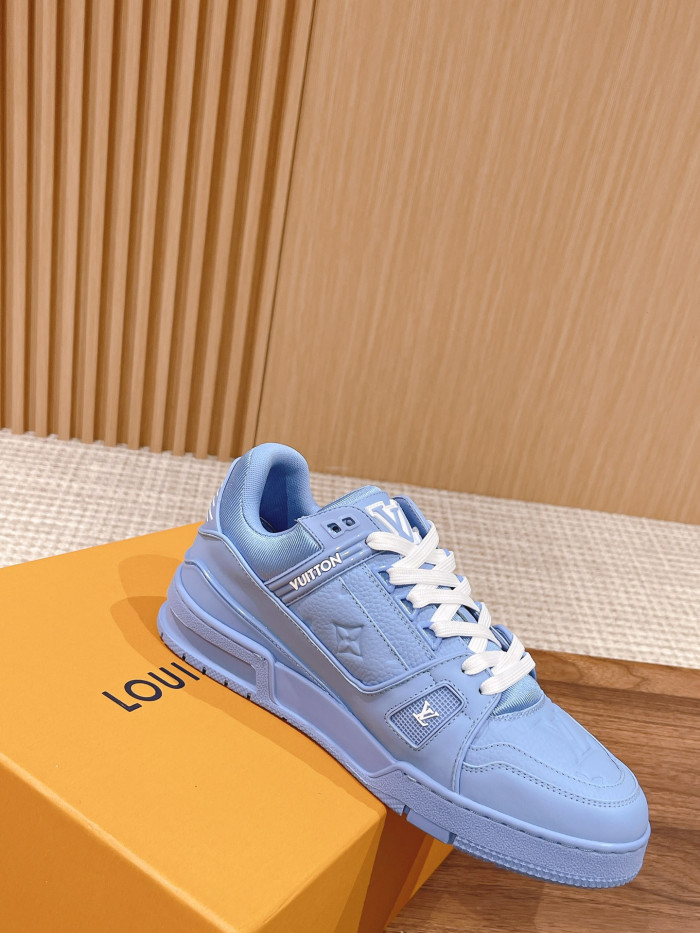 LV TRAINER SNEAKER