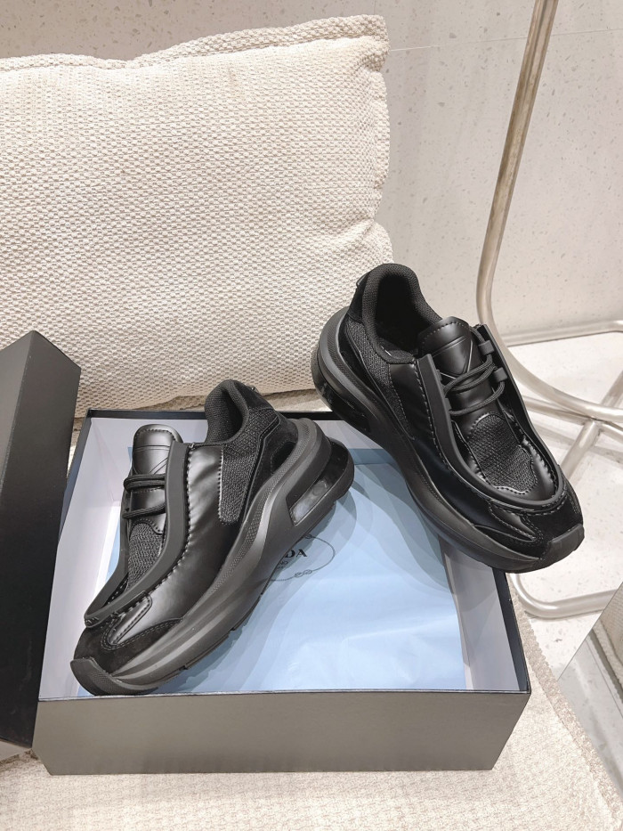 Pra*a brushed leather sneaker