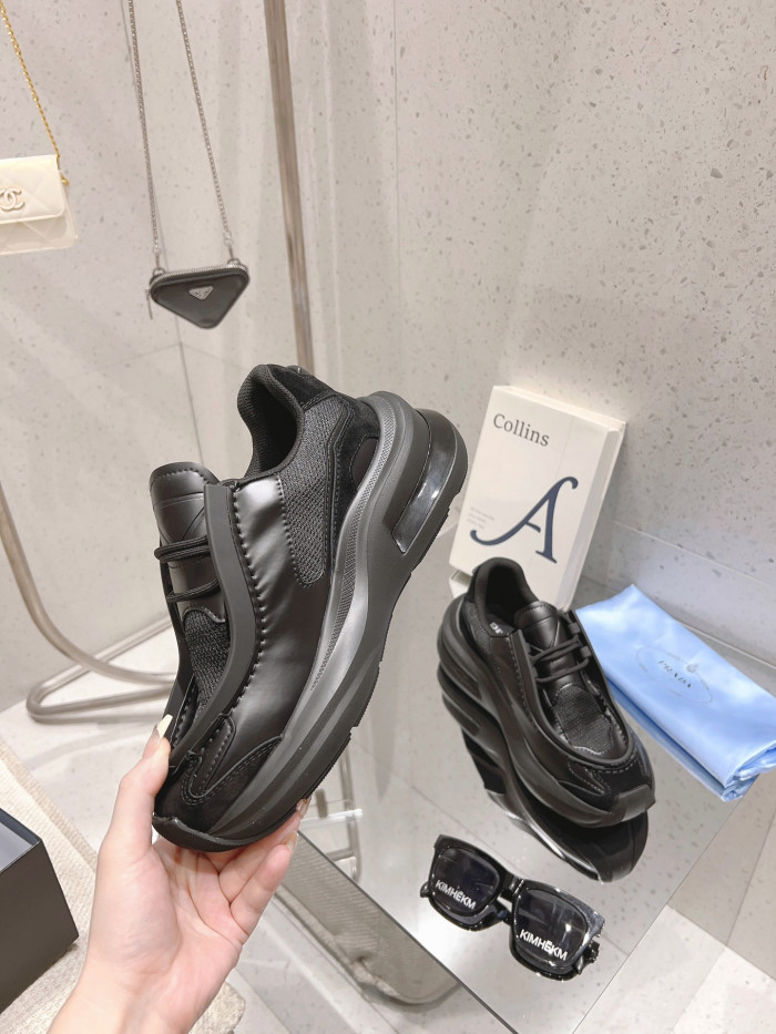 Pra*a brushed leather sneaker