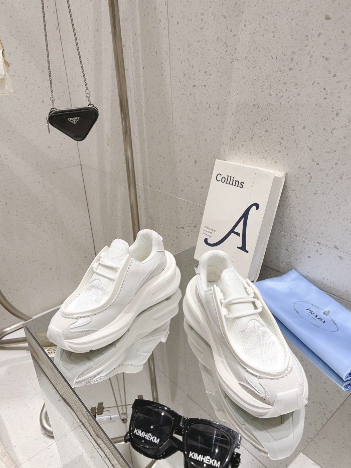 Pra*a brushed leather sneaker