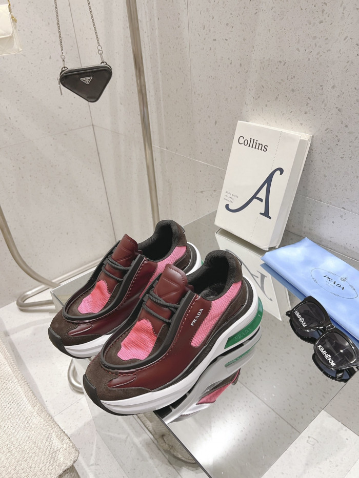 Pra*a brushed leather sneaker