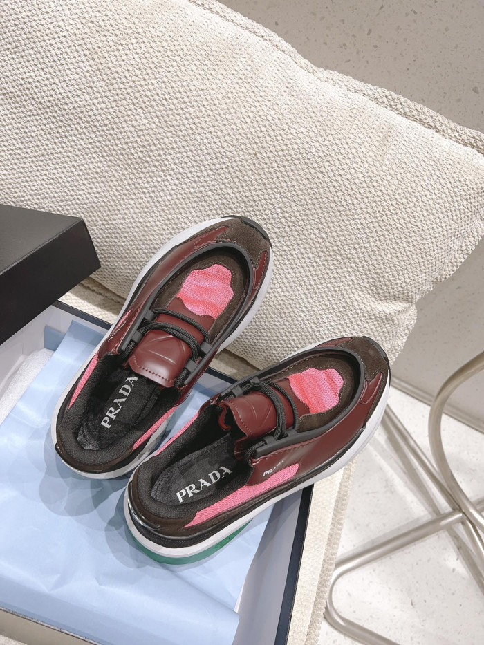 Pra*a brushed leather sneaker