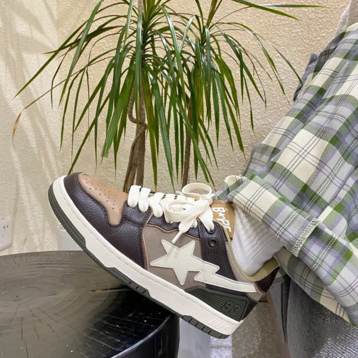 B*PE SNEAKER