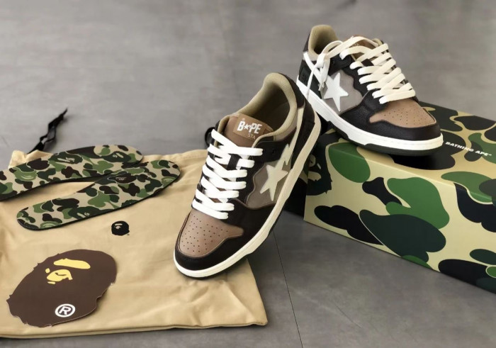 B*PE SNEAKER