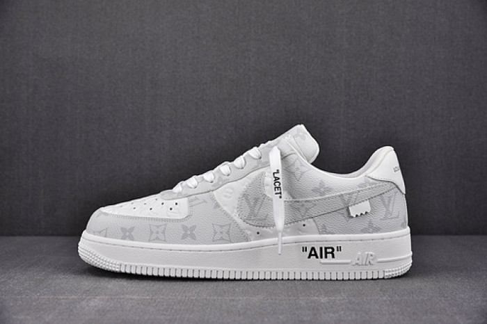 LV x AIR FORCE 1