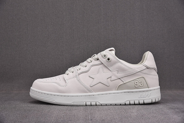 B*PE SNEAKER