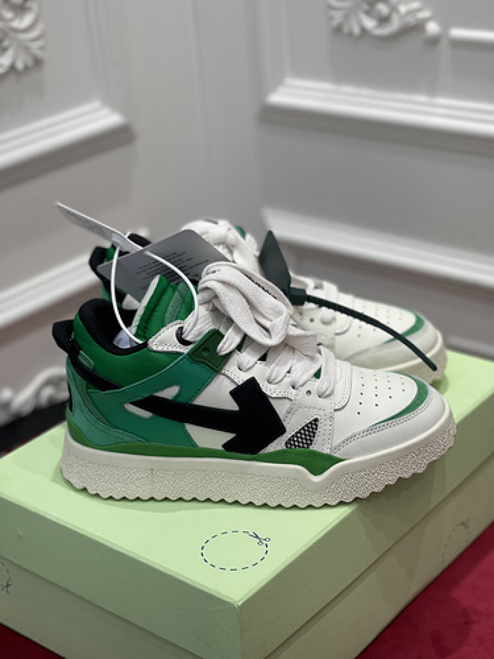 OFF-WHITE SNEAKER